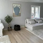 Modern With Sea View In Oysang Ferienhaus Sondeled