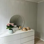 Modern With Sea View In Oysang Vakantiehuis