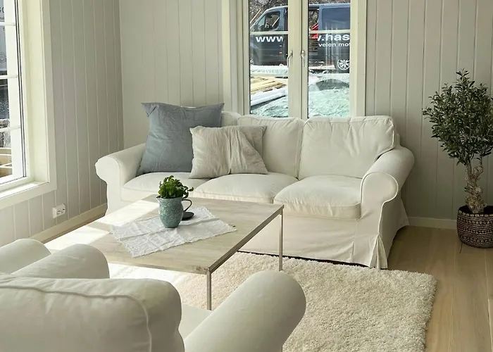 Modern With Sea View In Oysang Дом отдыха